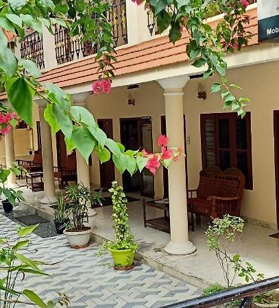 Marina Guest House Kovalam Exterior foto