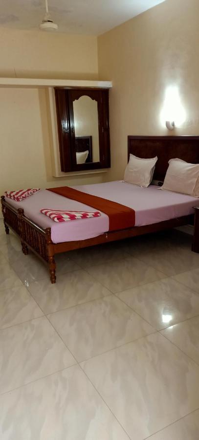Marina Guest House Kovalam Exterior foto